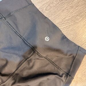 LULULEMON | High Rise Mesh Leggings | 6 | Black